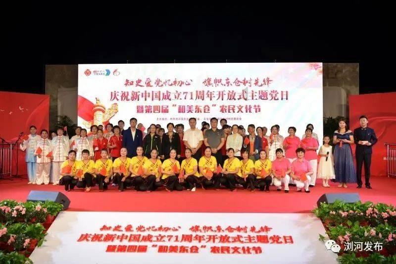 探索知识星球平台,轻松学习我36岁已婚,但感情不好,有一个同事他28岁,他喜欢我好几年了,对我